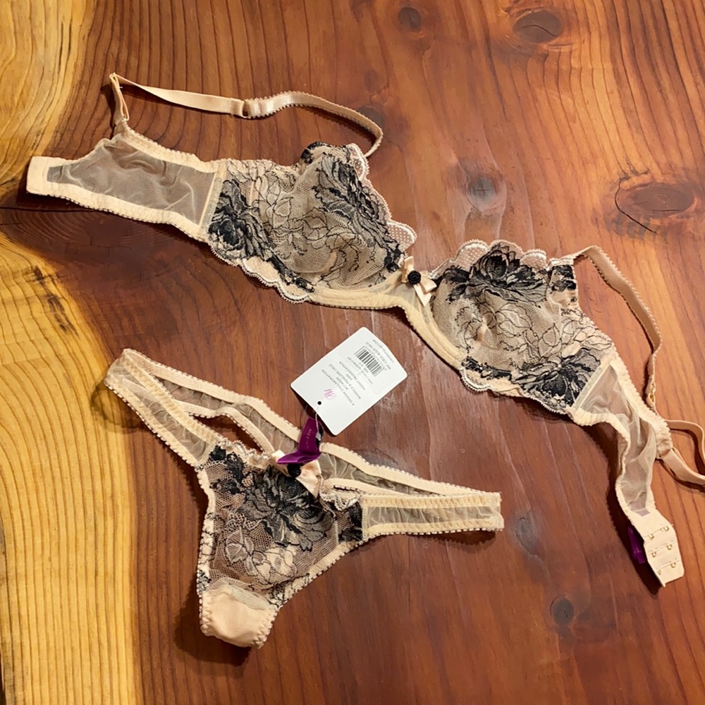 L'agent by agent Bra and matching size M underwear.